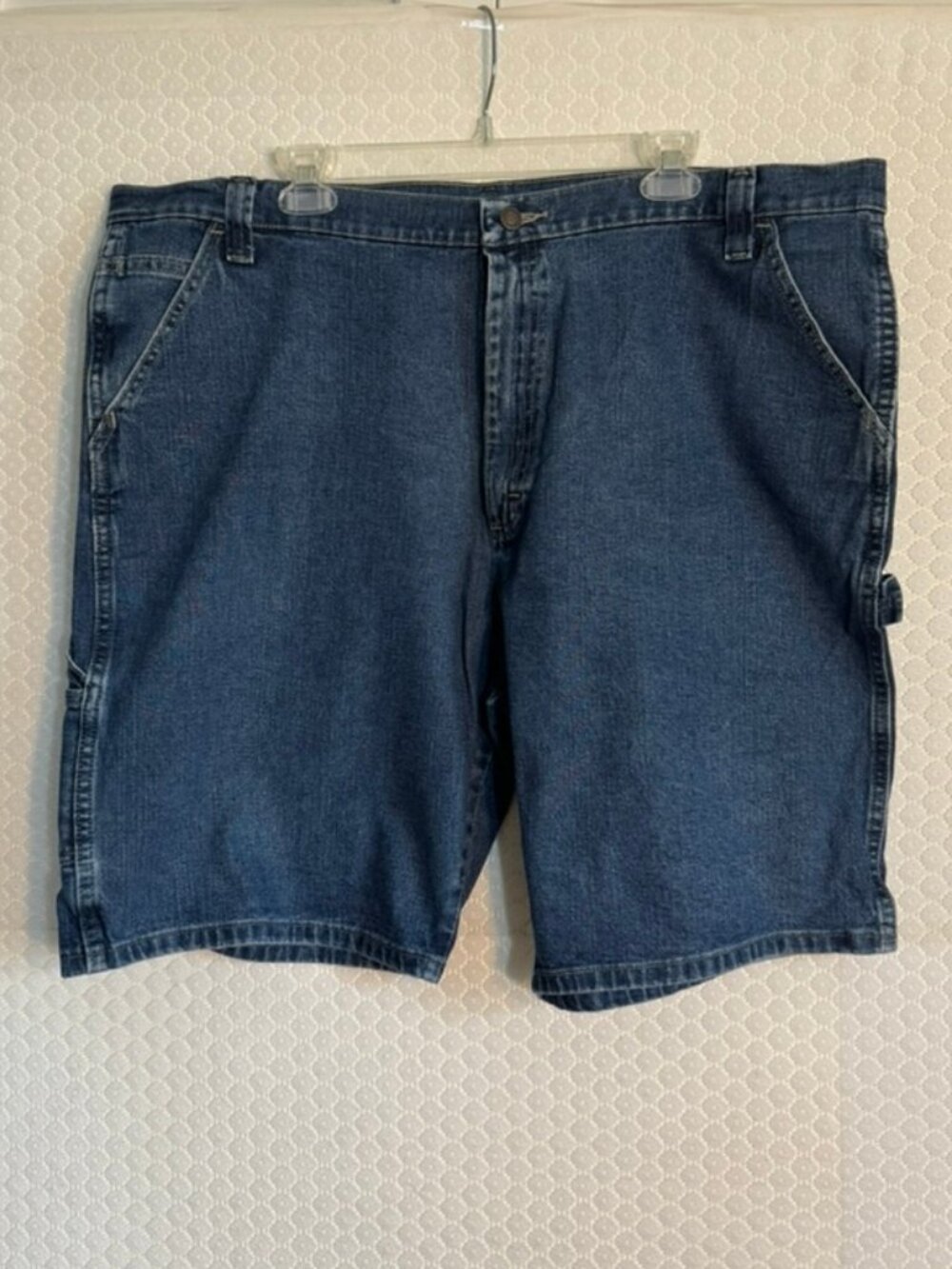 Wrangler Men's Carpenter Denim Jean Shorts-Hammer Loop, Utility Pockets Sz 42 D